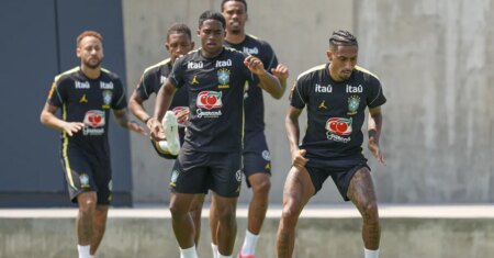 Programação da Seleção sofre atraso após teste antidoping surpresa; entenda