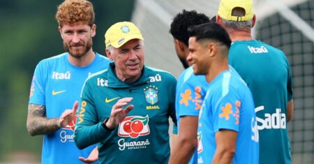 Mente, coração e ideia clara: receita de Ancelotti para o jogo de hoje