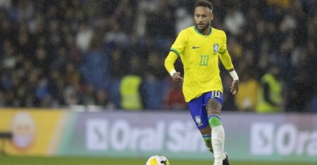 Copa do Mundo: Neymar estreia contra o Marrocos no banco de reservas