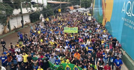 Marcha Para Jesus começa sem Flávio Bolsonaro em Cuiabá | RepórterMT