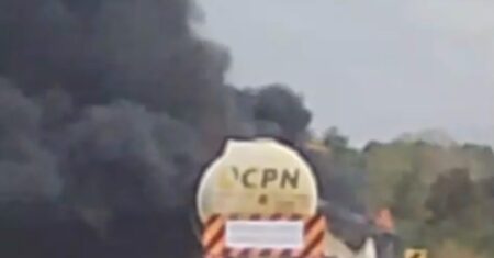 Caminhoneira morre carbonizada após colisão entre três carretas em Várzea Grande
