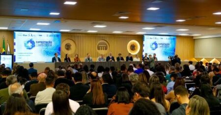 TCE-MT capacita conselheiros de saúde para fortalecer controle social nos municípios