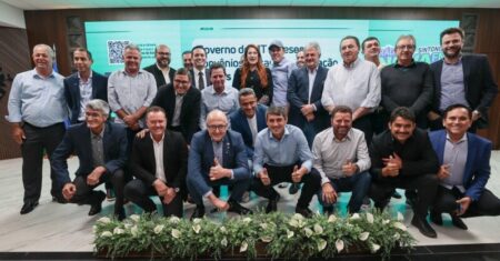 Deputado Nininho defende continuidade da gestão durante encontro com prefeitos do Norte de MT