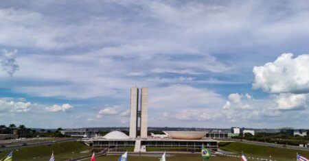 Congresso tem agenda esvaziada com São João e Copa
