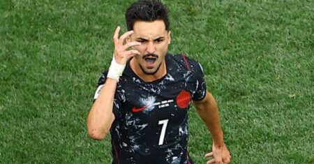 Canadá sofre em jogo amarrado, acha gol no fim e avança