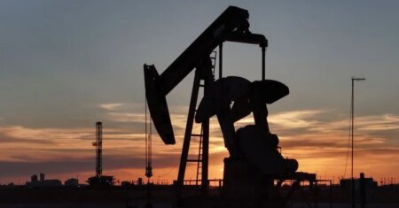 Petróleo cai em meio a “negociações construtivas” entre EUA e Irã