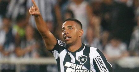 São Paulo e Victor Sá descartam reajuste e retomam acordo verbal