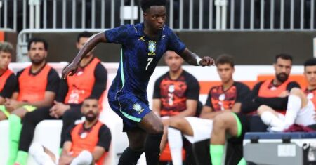 Copa: Vini Jr. se vê no auge e diz que Brasil ‘chega para ser campeão’