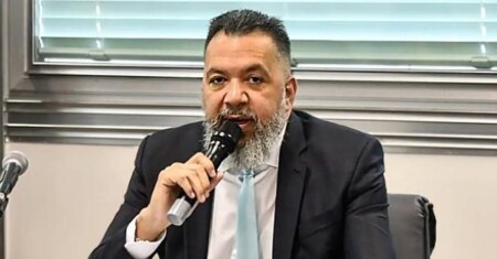 Ex-prefeito de Belford Roxo preso com arma de guerra é solto pelo STF