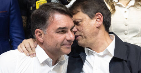 Flávio Bolsonaro muda QG de campanha para São Paulo – 21/07/2026 – Política