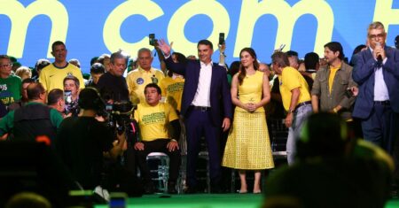 PL oficializa candidatura de Flávio Bolsonaro à Presidência