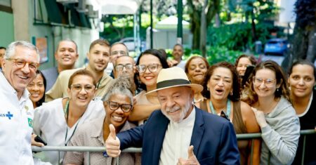 Lula diz que só vai falar sobre novo tarifaço depois que Trump se pronunciar: 'Não vai enganar a sociedade brasileira'