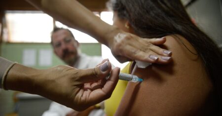 Prazo para se imunizar contra o HPV é prorrogado até o fim do ano