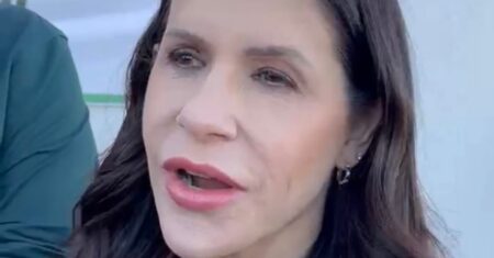 “É a obra mais importante da nossa gestão”, diz Andréia Wagner ao entregar condomínio inédito para idosos em Jaciara