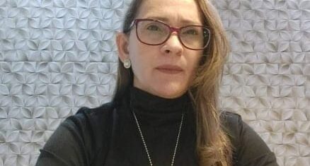 Delegada Elaine Fernandes sofre AVC e é internada em estado grave em Várzea Grande