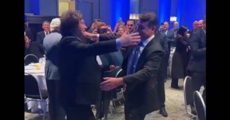 Milei virá ao Brasil visitar Bolsonaro e apoiar Flávio contra Lula