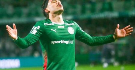 Maurício fala sobre futuro no Palmeiras após sondagens: ‘Quero ficar’