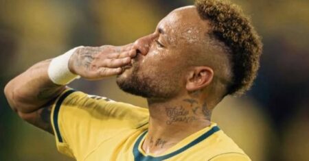 ‘Meu momento na seleção brasileira já foi. Fiz história’, diz Neymar