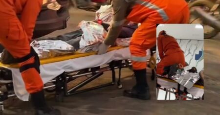 Homem é baleado no meio de avenida e morre ao dar entrada no Hospital Regional; vídeo mostra socorro