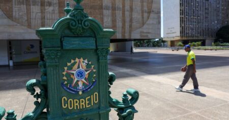 TCU alerta para risco fiscal dos Correios