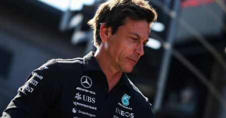 Wolff encontra Verstappen nas férias e atiça rumor na F1