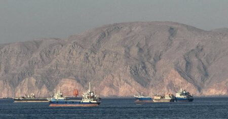Petróleo abre semana em alta com incertezas sobre Hormuz – 09/08/2026 – Economia