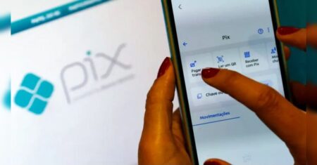 Homem vê telefone fazer pix “sozinho” e perde mais de R$ 1,7 mil em Kaloré