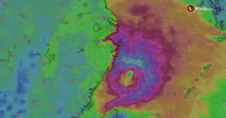 Tufão Dolphin chega à China com ventos de até 162 km/h
