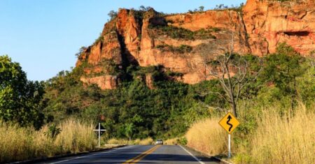 UFMT sedia encontro de especialistas de todo o país para discutir o futuro dos geoparques brasileiros