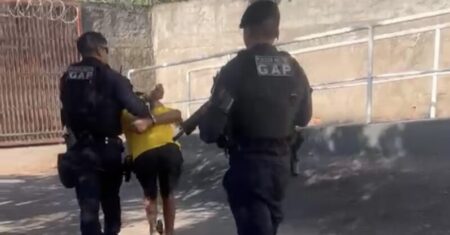 Homem é preso, solto e volta a furtar a mesma empresa no dia seguinte em Rondonópolis; vídeo mostra prisão