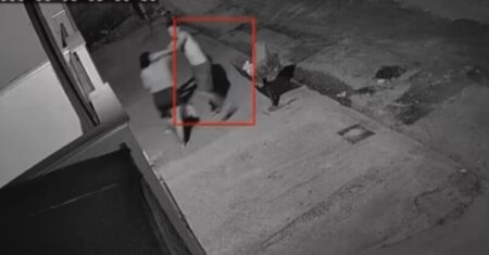 Homem espanca esposa com bebê no colo e se mata após ser flagrado em MT; assista