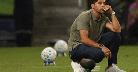 Pois é, Palmeiras: você vacilou, o Flamengo chegou. E agora, Abel?