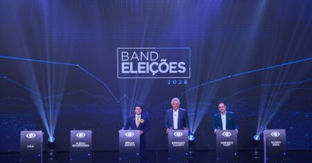 Com Caiado, Renan e Cury, primeiro debate presidencial é marcado por críticas às ausências de Lula e Flávio