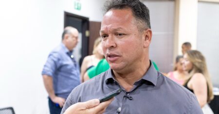 ALERTA:Golpista usa número de Whatsapp para se passar pelo prefeito Cláudio Ferreira