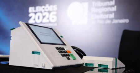 Candidatos a presidência participam de debates, sabatinas e gravações