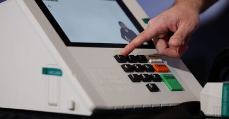 Segurança: TSE divulga vídeos sobre preparação das urnas eletrônicas