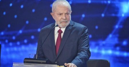 Quando será o primeiro debate para presidente em 2026? Veja data e horário