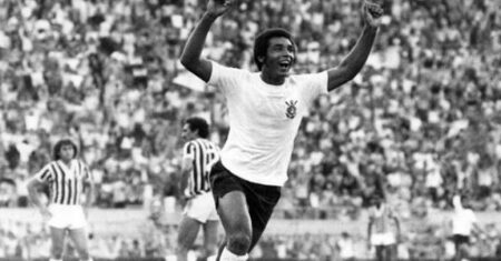 Geraldão, você foi um dos maiores centroavantes da história do Corinthians