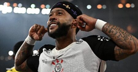 O que Memphis leva na bagagem após sua aventura no Corinthians?