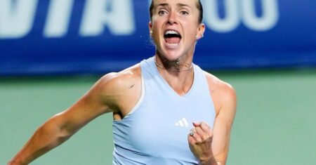 Svitolina salva sete match-points e sobrevive à estreia em Cincinnati