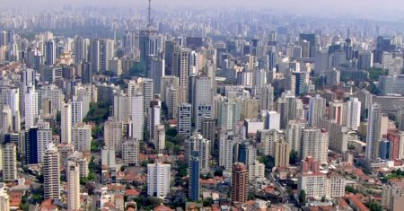 Centros das cidades brasileiras: por que estão vazios e inseguros?