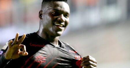 Transmissão ao vivo de Athletico x RB Bragantino pelo Brasileirão: veja onde assistir
