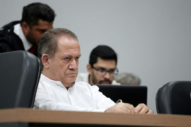 Acusado de matar Roberto Zampieri usava disfarce de capelão para monitorar advogado