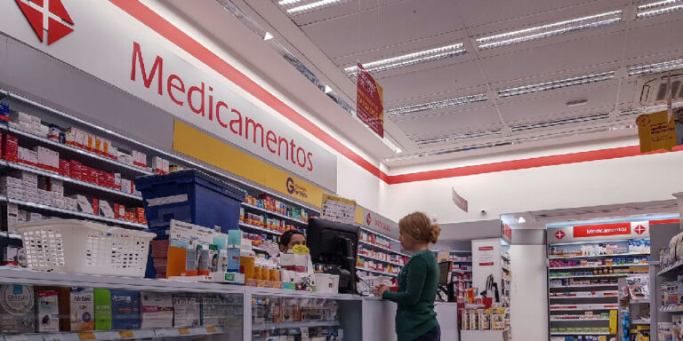 Anvisa amplia controle digital com novas funcionalidades para receitas médicas