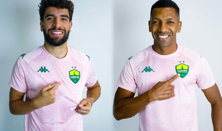 Cuiabá adota uniforme rosa em apoio à campanha do Outubro Rosa