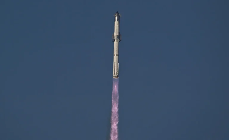 Falha no motor da Starship gera incertezas para o cronograma lunar da Nasa