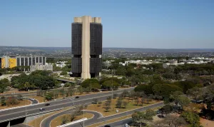 Mercados hoje: agenda de indicadores e balanço da dívida pública guiam o dia