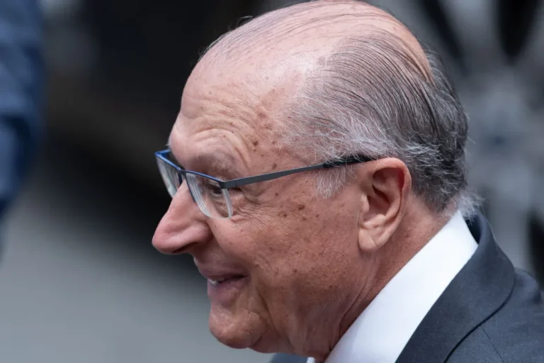 Alckmin defende liberdade religiosa em visita ao Santuário Nacional de Aparecida