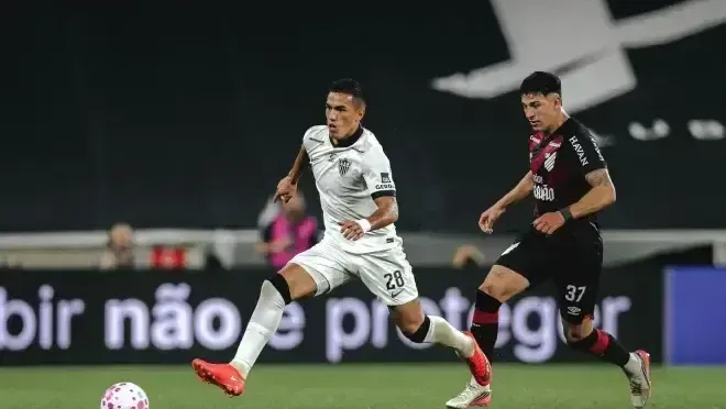 Atlético-mg perde Cuello e tem lista de desfalques ampliada para duelo contra o Santos