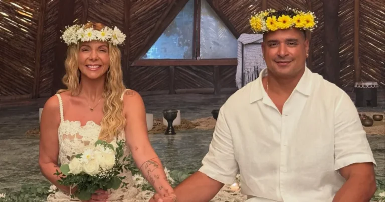 Carla Perez e Xanddy comemoram Bodas de Prata em viagem ao México